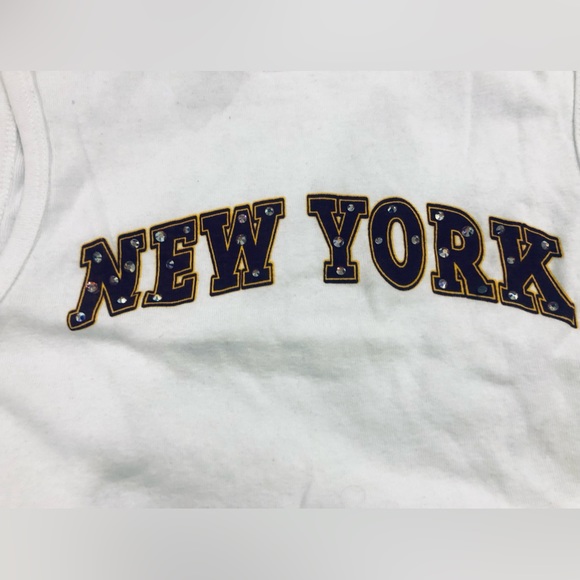🔥NEW YORK🔥CROPPED TANK TOP🔥MEASUREMENTS IN PICS🔥 - Picture 1 of 10